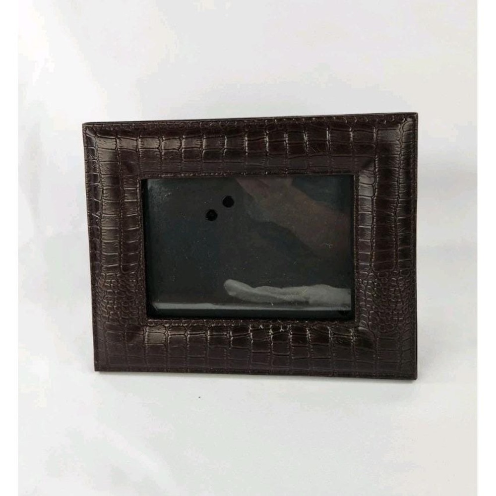 Thomasville Leather Embossed Faux Crocodile/Alligator Print Frame Leather Look